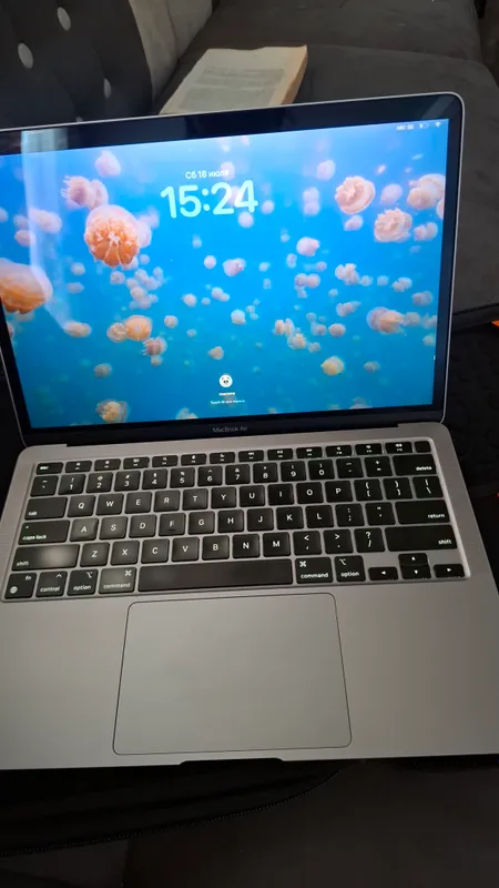 MacBook Air M1 (2020) | 8GB/256GB | Bat. 92% 3 MacBook Air M1 (2020) | 8GB/256GB | Bat. 92% 3