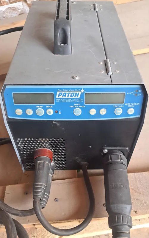 Полуавтоматический сварочный аппарат PATON (MIG/MAG) 1