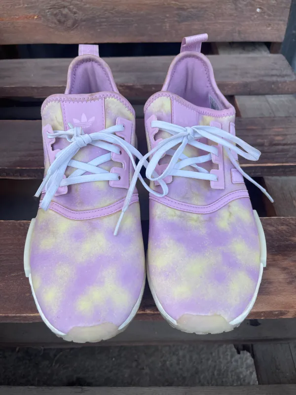 Оригинальные женские кроссовки Adidas NMD_R1 1
