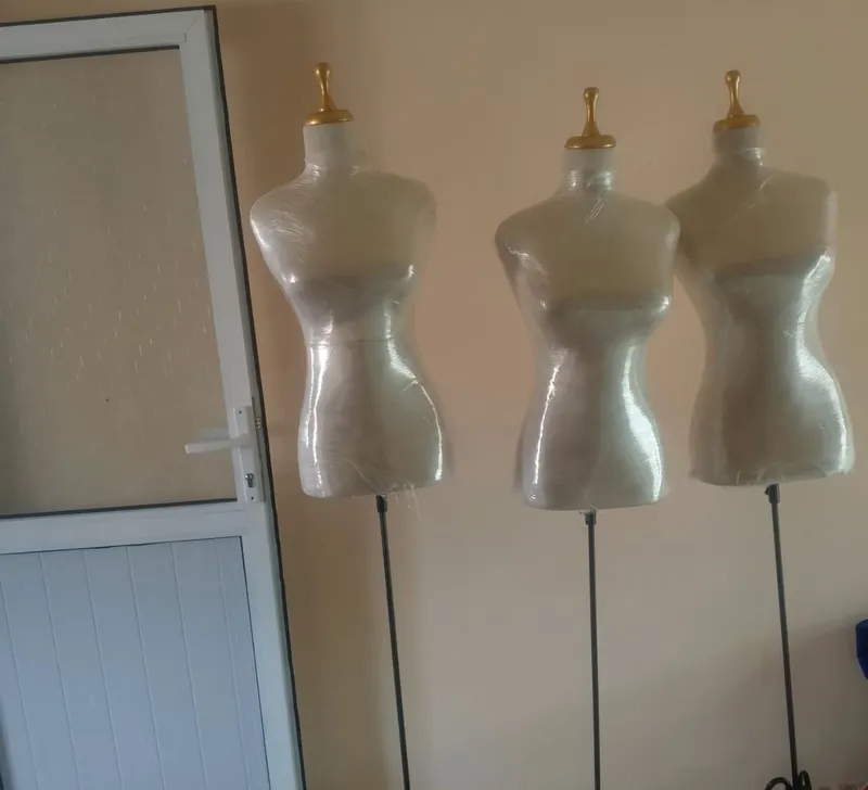 Manikenlar sotiladi!! 3tasi birda aksiyada Manikenlar sotiladi!! 3tasi birda aksiyada