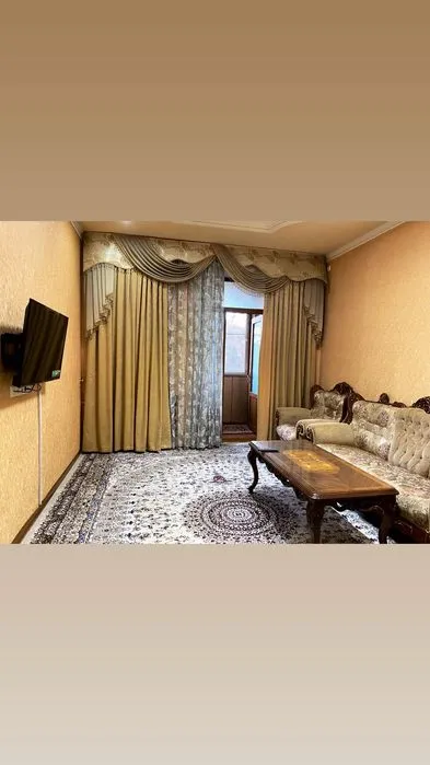 2-комнатная квартира, 50м², 2/4 — Лабзак (ориентир ТАТУ) 4