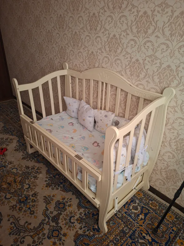 King Baby bolalar tebranma krovatkasi sotiladi 2 King Baby bolalar tebranma krovatkasi sotiladi 2