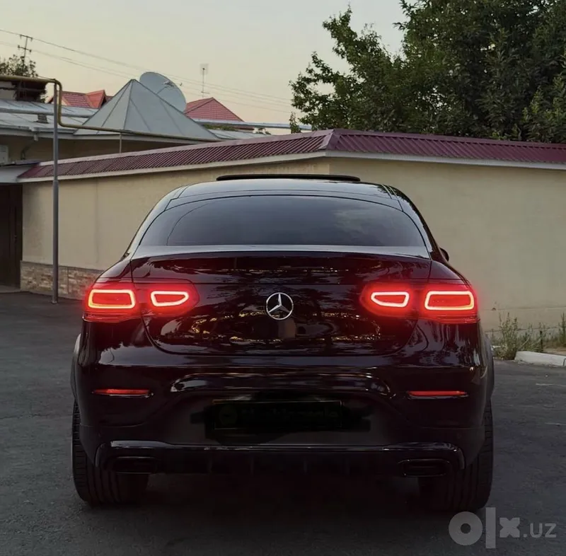 Mersedes Benz glc 300 2 Mersedes Benz glc 300 2