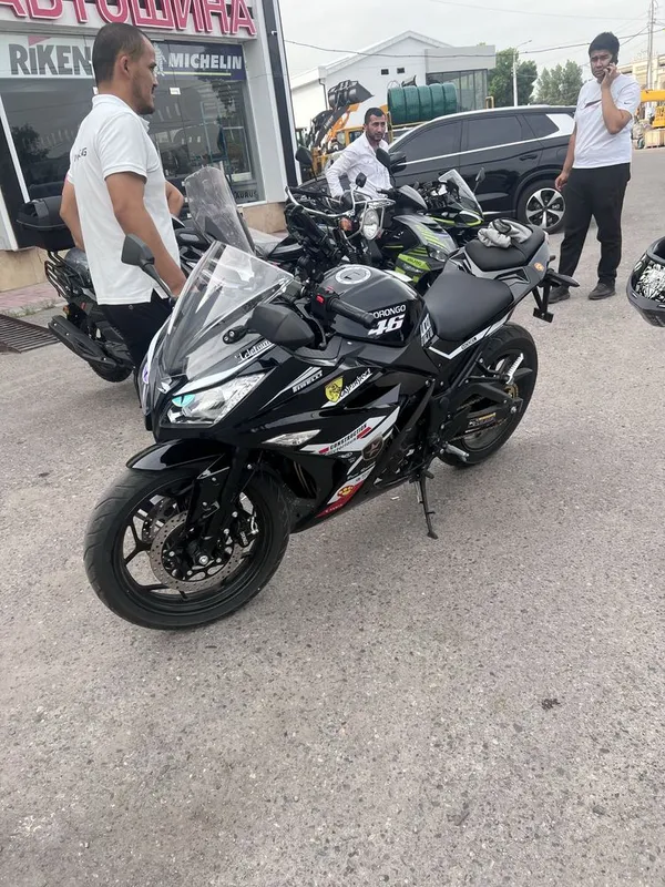 Мотоцикл Kawasaki Ninja акция! Мотоцикл Kawasaki Ninja акция!