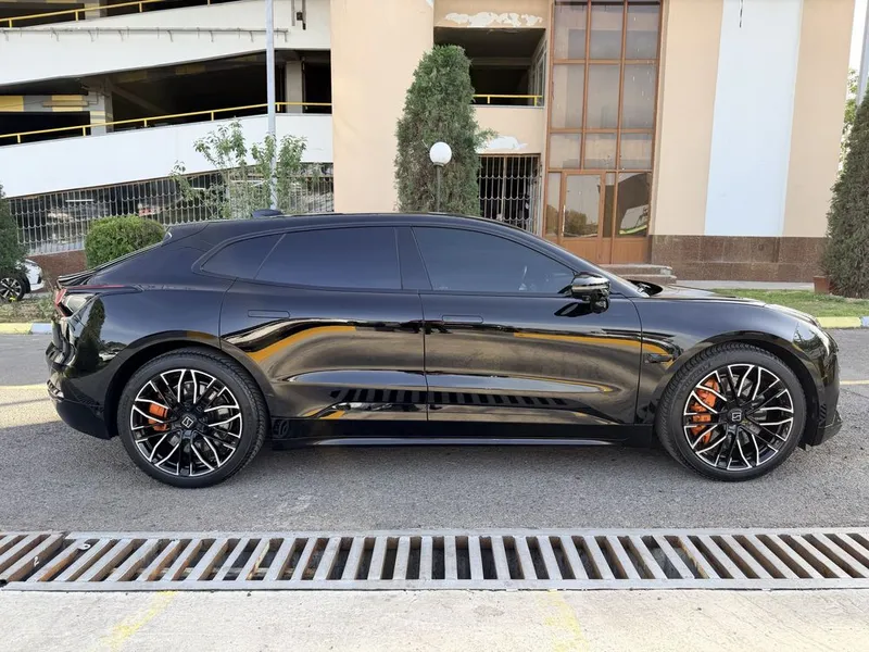 Zeekr 001 full 2023 z sport — фото 2
