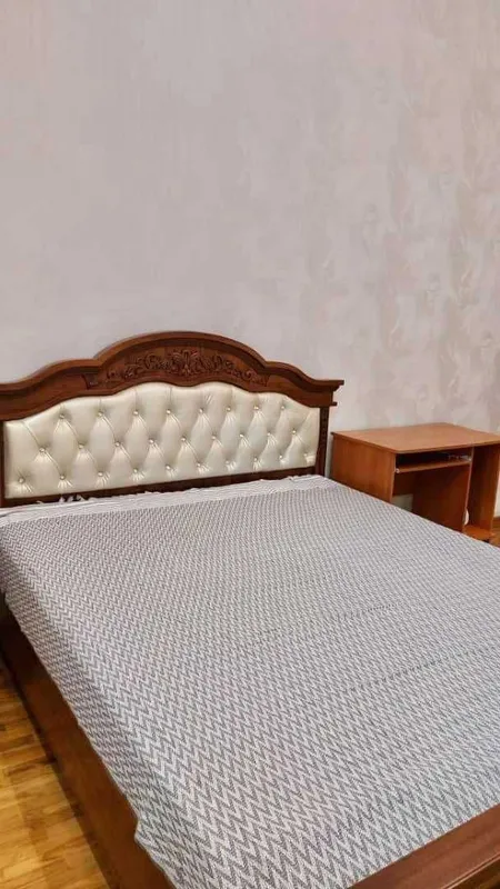 Сдается в аренду 3 комнатная квартира 137 м.кв метро Ойбек — фото 5