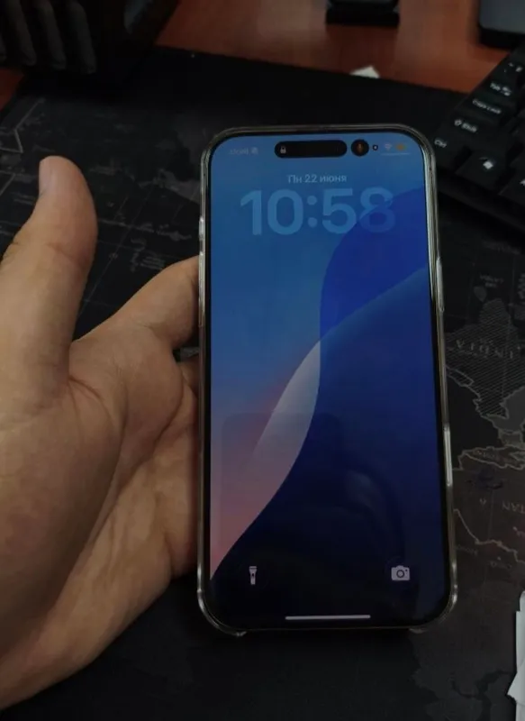 iPhone 16 pro max 2