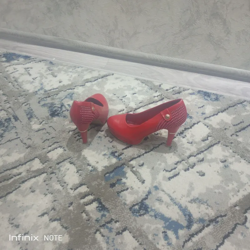 oyoq kiyim