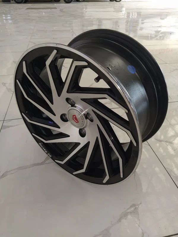 Vossen 15 diska yangi pachka.. Kobalt Spark. Nexia 1.2.3 larga ketadi — фото 1