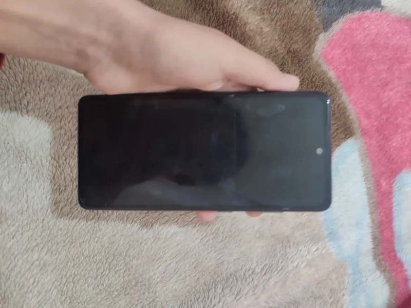Samsung Galaxy A52 eski 4