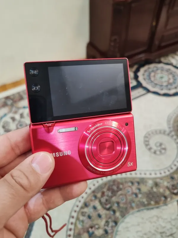 Цыфровой фотопарат Samsung сенсорный