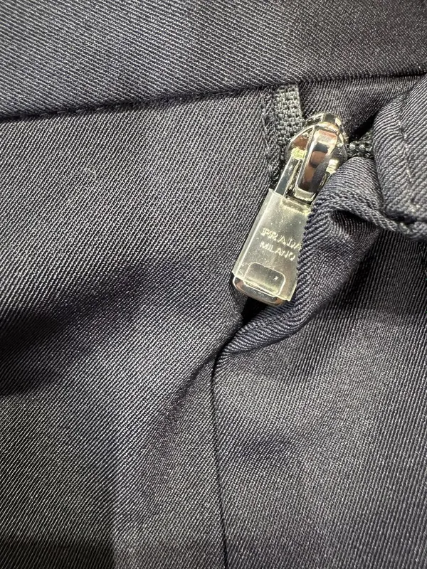 Брюки Prada 100% оригинал 3