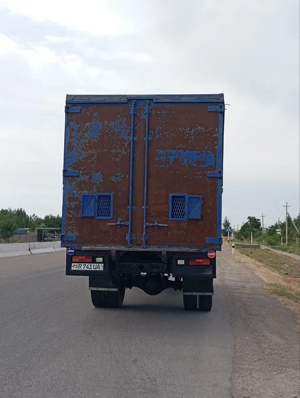 Zil 130 sotiladi 8 Zil 130 sotiladi 8