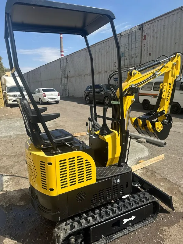 Ekskavator Arenda 2