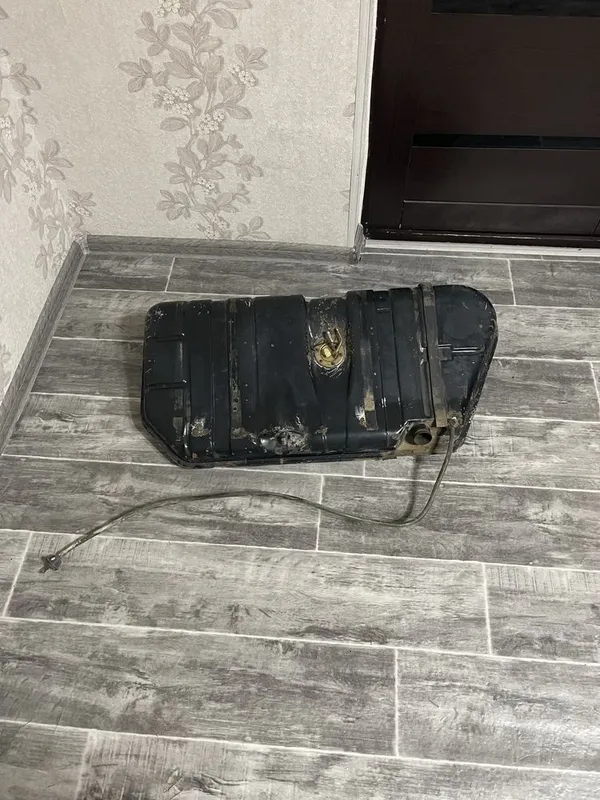 Продам бампера на ваз 2109 08, низкая торпеда, топливный бак — фото 4
