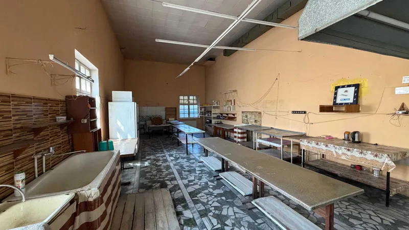 Продажа помещения Бектемирский район 10