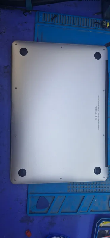Macbook Air sotiladi holati ideal — фото 1 Macbook Air sotiladi holati ideal — фото 1