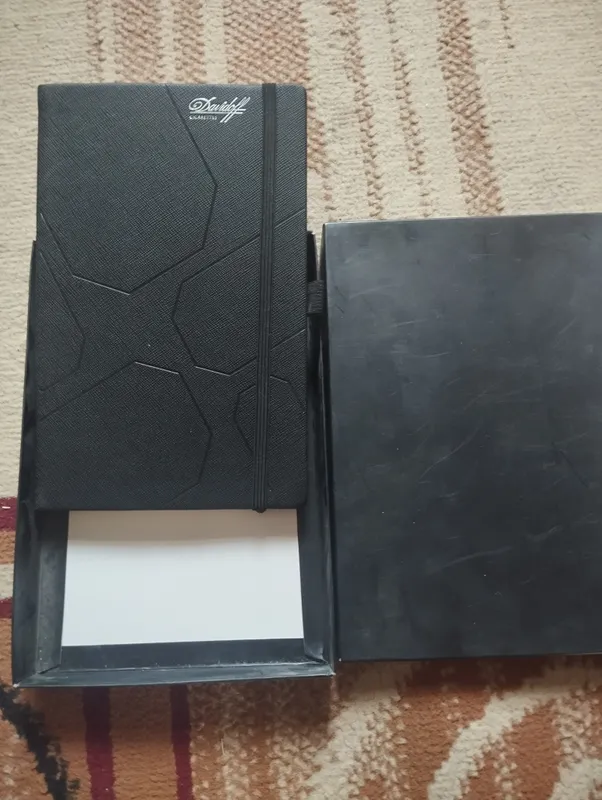 Блокнот от Davidoff