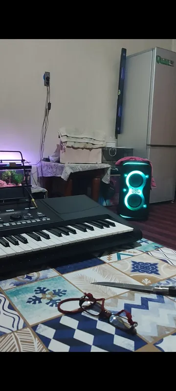 Uyli yer uchastkasi. 2