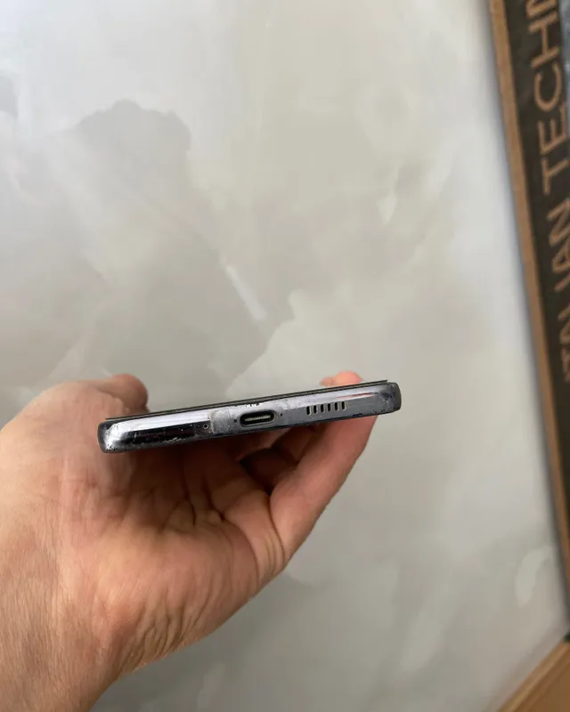 Продаётся Galaxy A73 5G 4 Продаётся Galaxy A73 5G 4