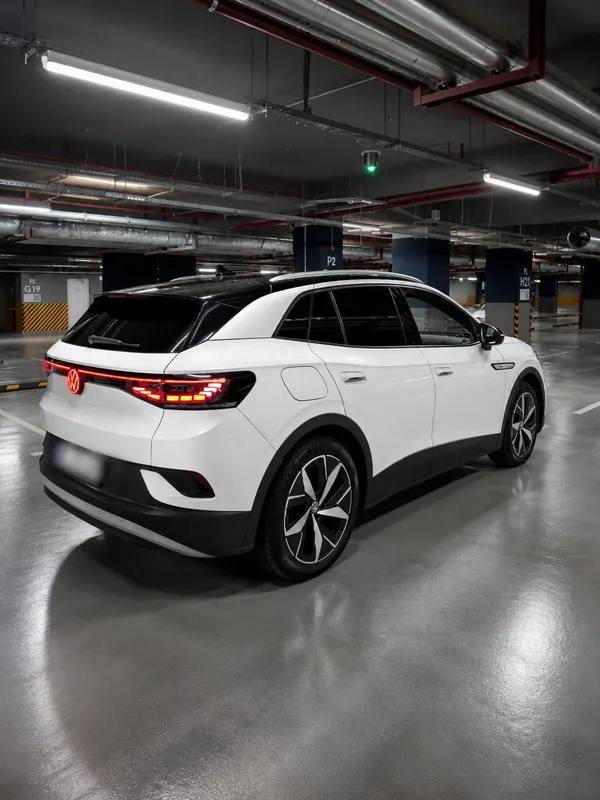 Volkswagen ID.4 crozz Pro Full 2021, белый салон, 360 камера, Head-Up — фото 2