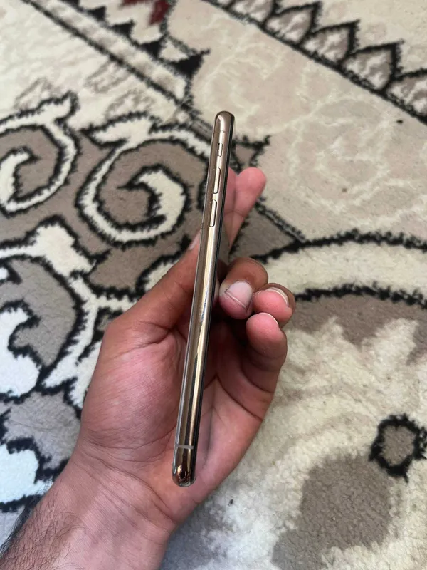Iphone xs срочно 3
