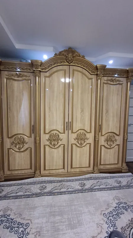 Ётокхона мебели сиффсти яхшиси холати ало даражада 3 Ётокхона мебели сиффсти яхшиси холати ало даражада 3