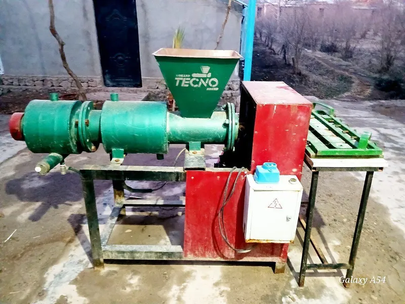 Kir sovun ishlab chiqarish aparat. soatga 600 dona — фото 2
