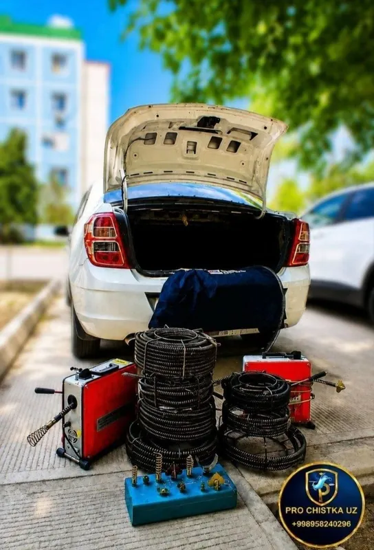 Santexnik USTA Kanalizatsya tozalash Aparat yordamida Santexnik 2 Santexnik USTA Kanalizatsya tozalash Aparat yordamida Santexnik 2