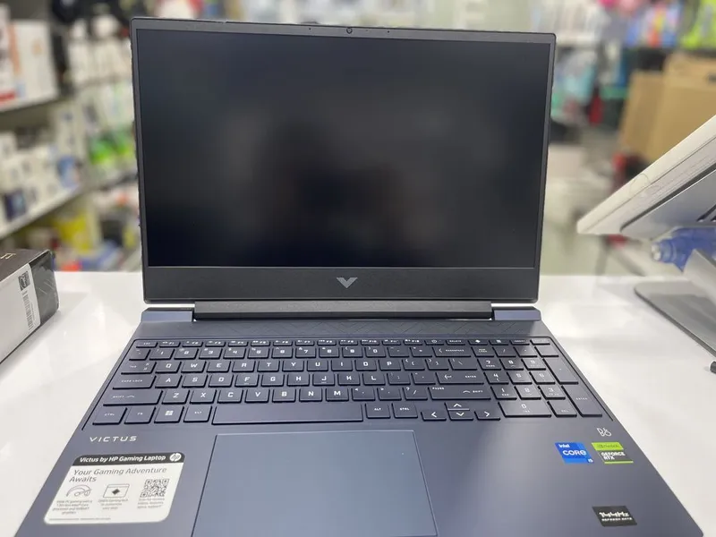 Hp Victus noutbuk i5/13 512Gb SSD/8 OZU 144Hz RTX 3050 6Gb 4