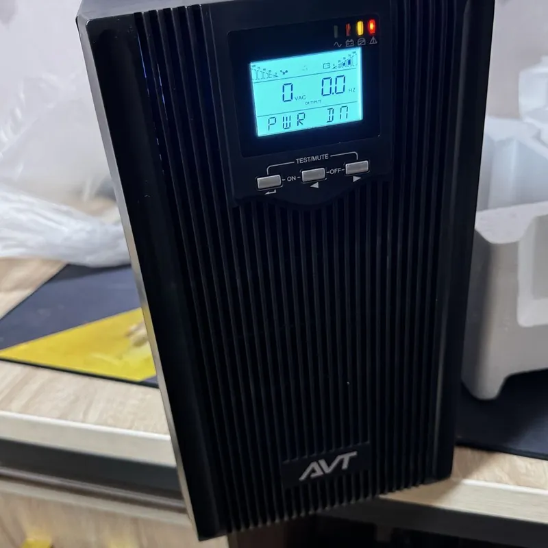 UPS xali yangi 3000 kw ishlatilmagan — фото 1