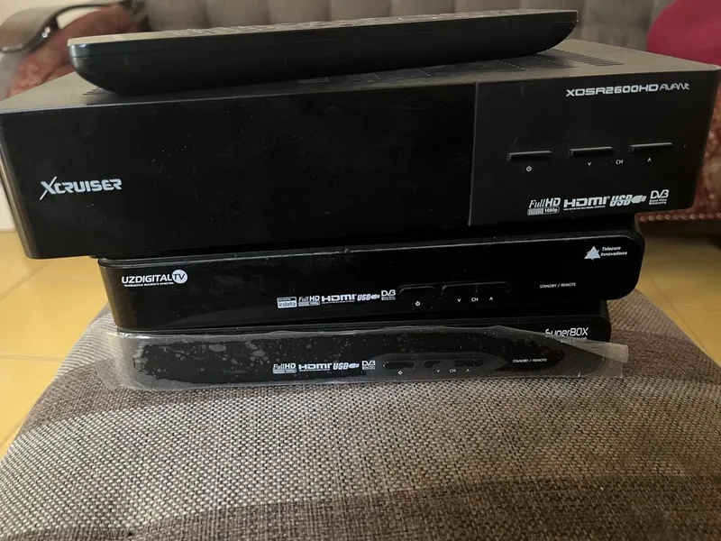 Tunerlar sotiladi uzdigital, superbox elite 4 plus