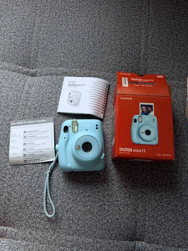Фотоаппарат Instax Mini 11