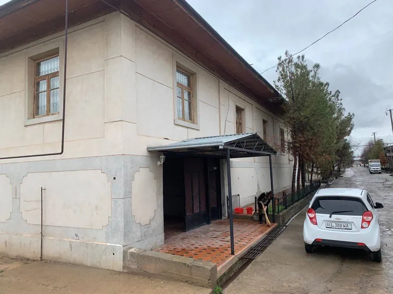 Zor hovli 10sotih 2 Zor hovli 10sotih 2