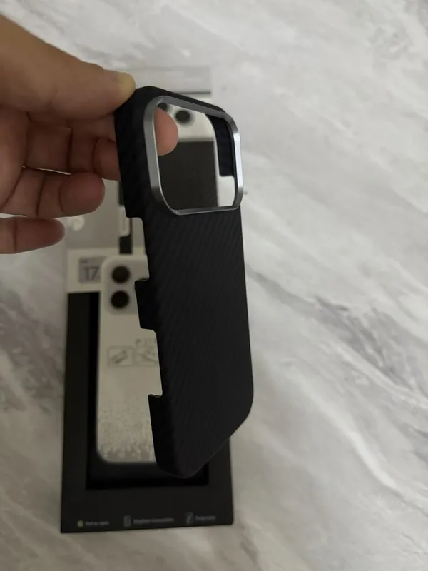 Pitaka carbon для Iphone 17 pro 1 Pitaka carbon для Iphone 17 pro 1