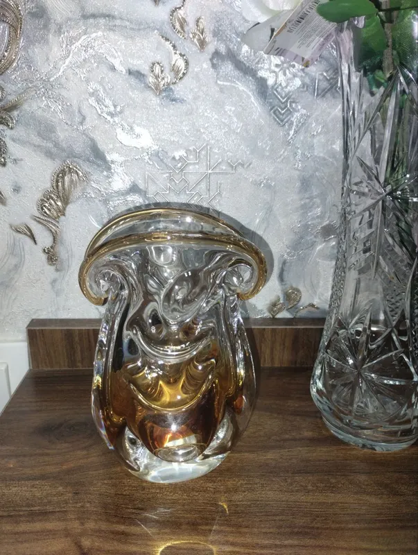 Ваза антиквариат, Чехия