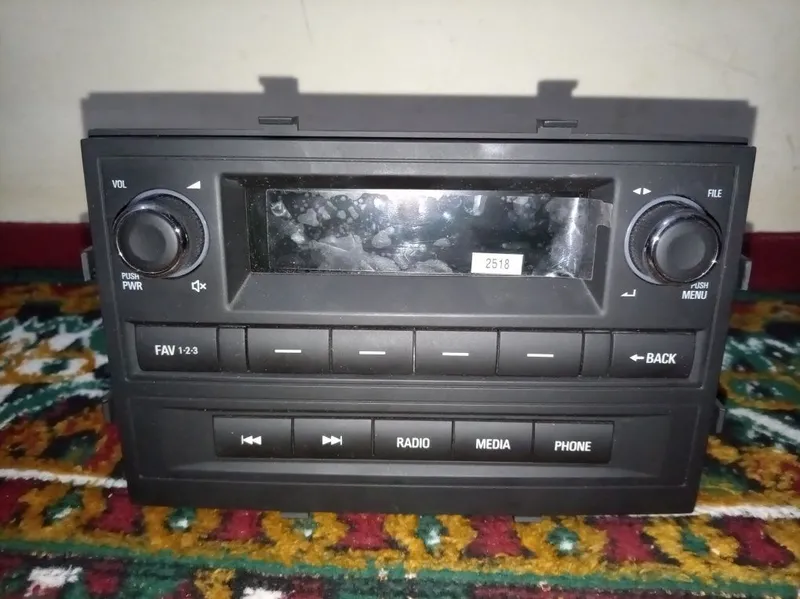 Kobalt magnitofon sotiladi