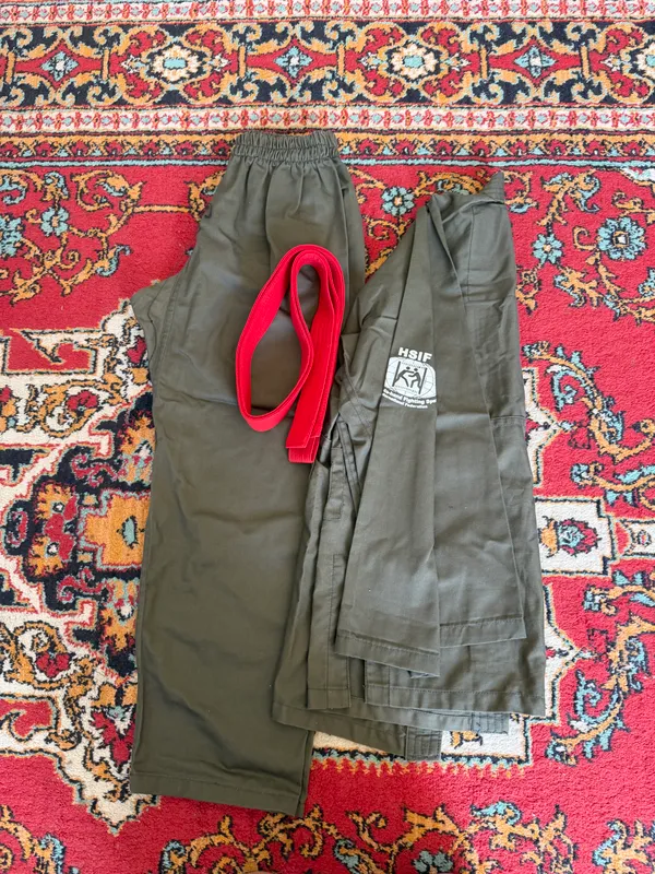 Спортивная одежда 2 Спортивная одежда 2