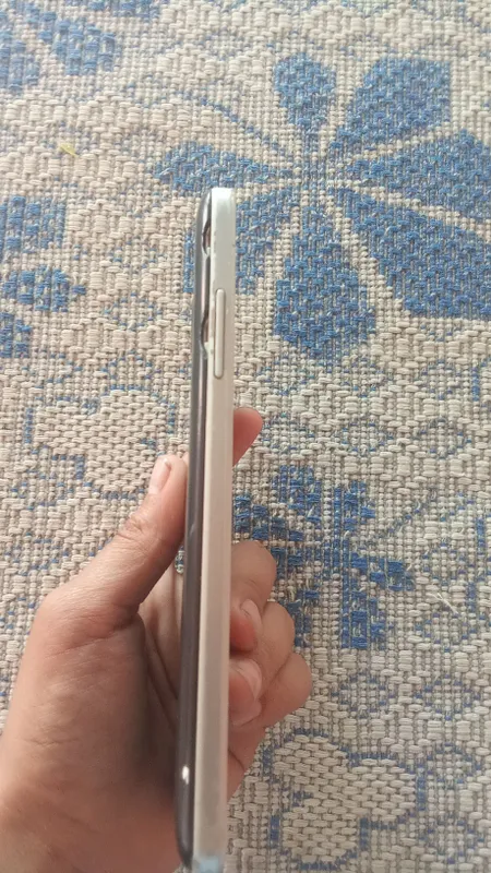 Samsung Galaxy J2 prime — фото 1