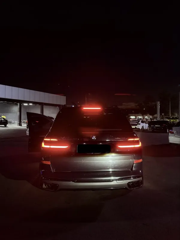 BMW X7 i40 7
