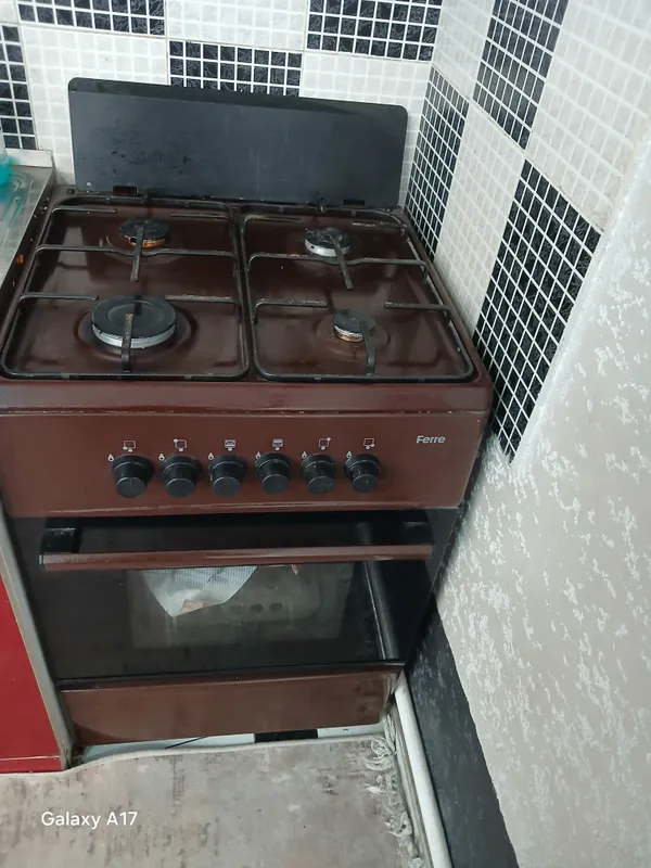 gaz plita sotiladi