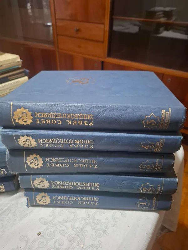 Продаю книги 9