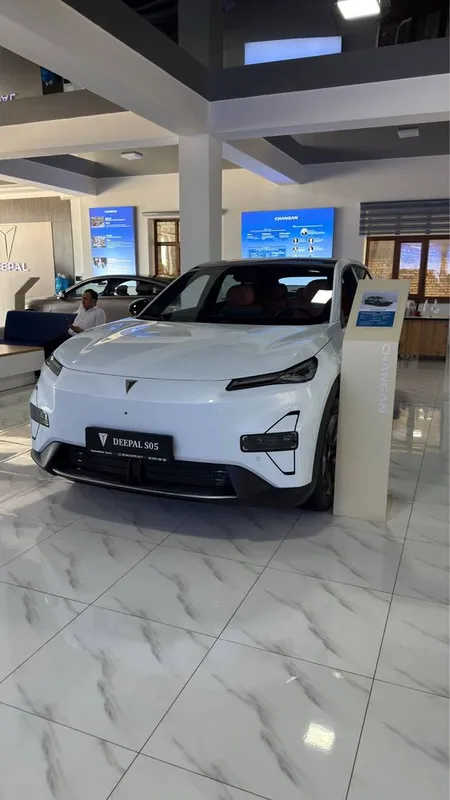 Deepal s05 hybrid Deepal s05 hybrid