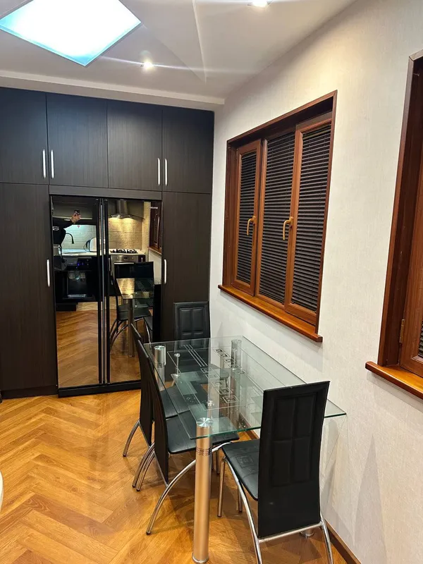 Yunusobod tumanida 60 m²li 2 xonali kvartira sotiladi · ID 7128 4 Yunusobod tumanida 60 m²li 2 xonali kvartira sotiladi · ID 7128 4