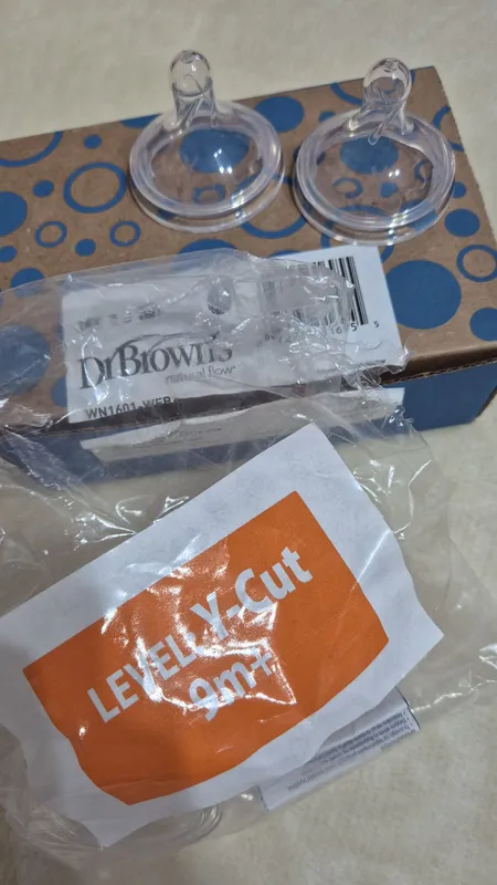 Соски для бутылочки Dr.Brown's с широким горлышком с уровнем Y По 2 ш