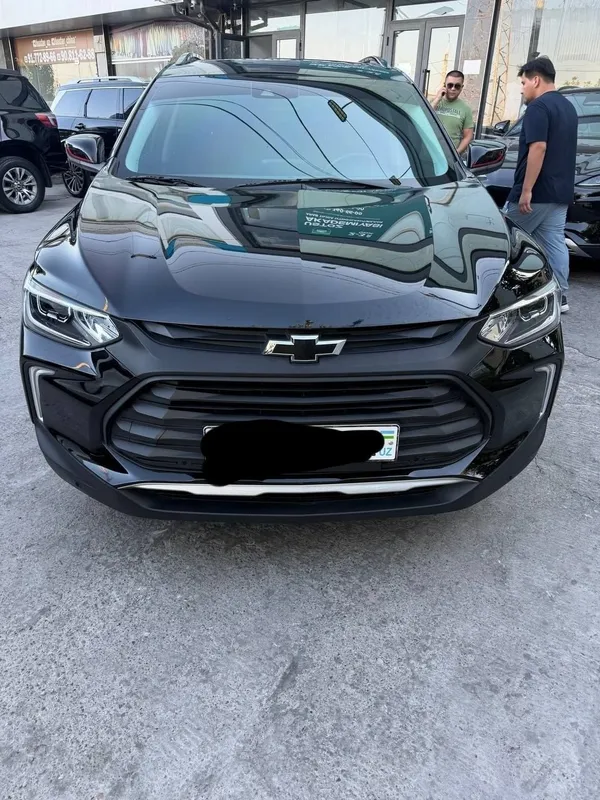 Chevrolet tracker redline 1