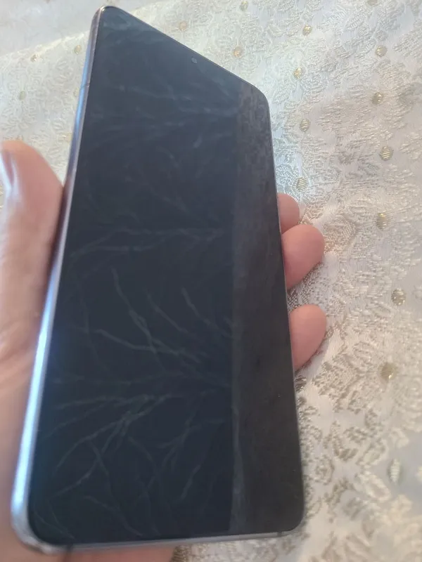 Samsung S21 5G  8/128 GB