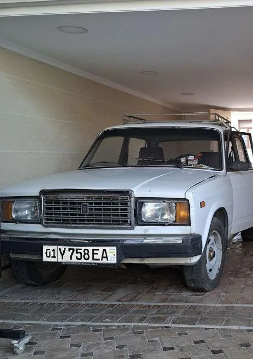 ВАЗ 2105 жигули год 1982