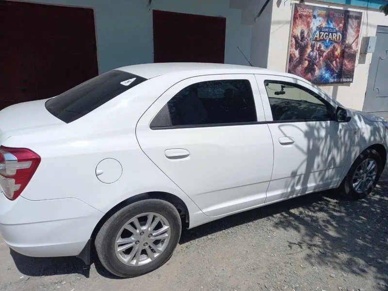 Продажа Авто. Кобальт. Состояние Отличное 2