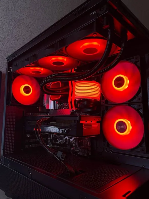 kompyuter pc sotiladi